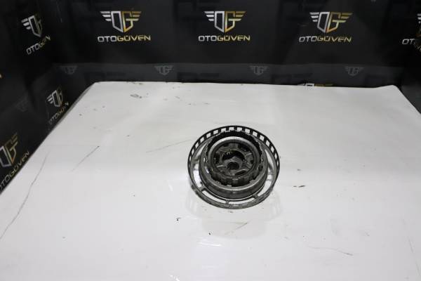 FORD TRANSİT 350 E-ED-EL-L-M ÇIKMA PARÇA TRANSİT V347 PERVANE KASNAĞI